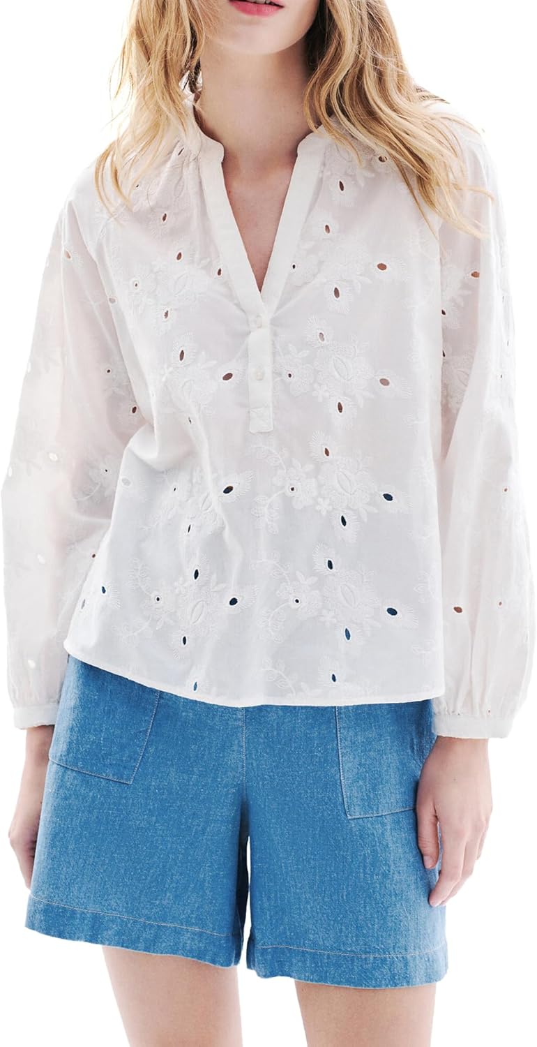 Pavo Monitor Arm installed on a wooden office desk